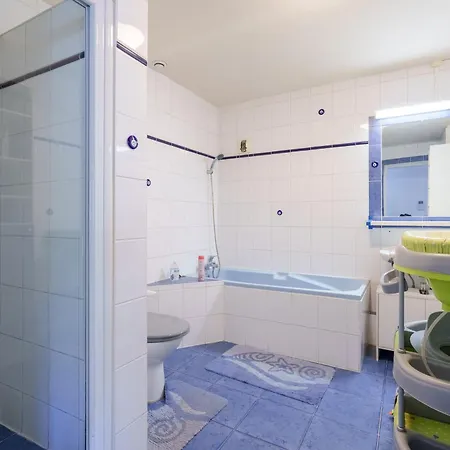 Appartement Le Grand Clos - Maison Avec Parking Privé